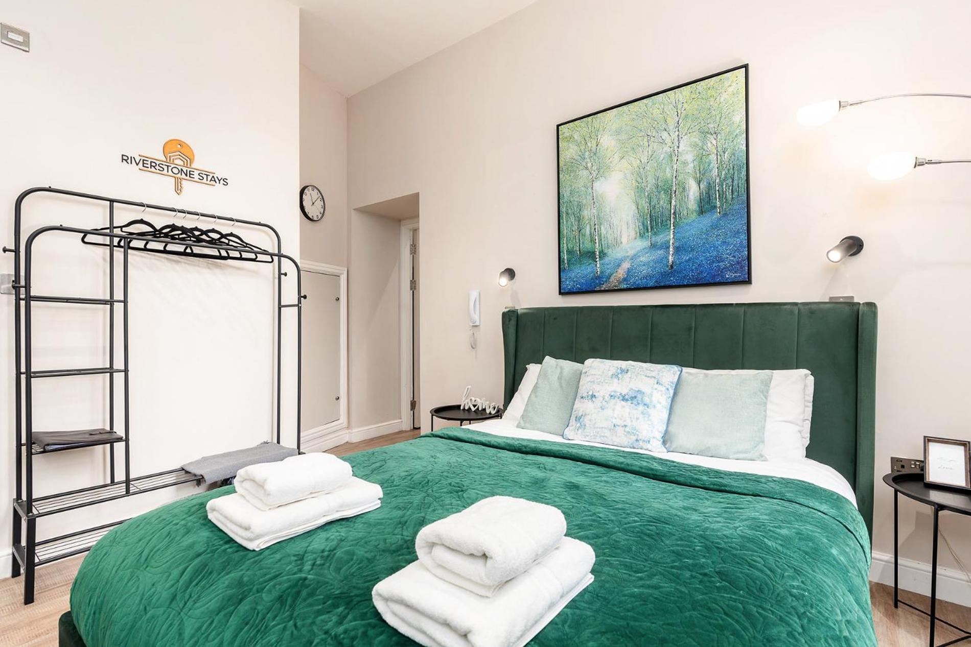 Beautiful Apartment & Central Location & King Size Bed Leeds  Eksteriør bilde